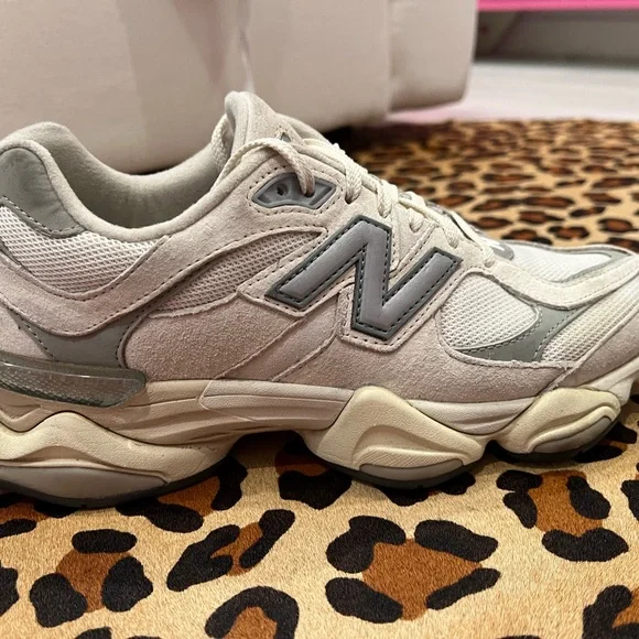 New Balance 9060 - Picture 5 of 10